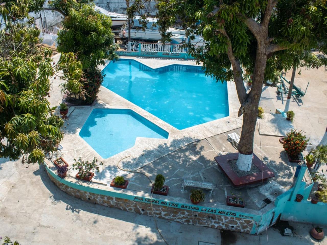 Casa De Huespedes Walton Hotel Acapulco Exterior photo